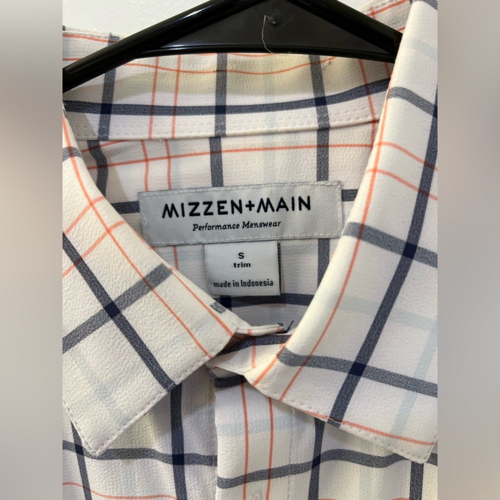 Mizzen and Main stretch button-down dress shirt (S) trim fit